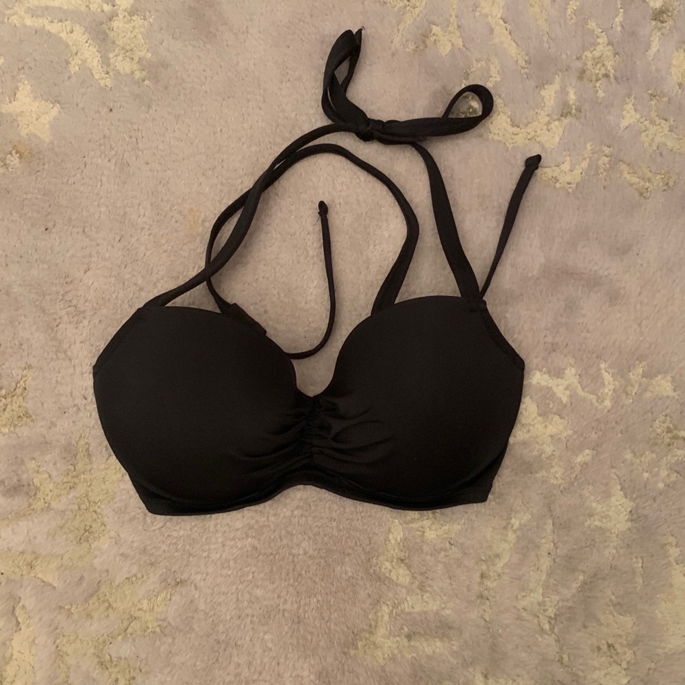 Shade and Shore Black Bikini Top